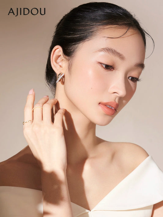 Ajidou Elegance Fashion Women's Unique Pearl Earrings